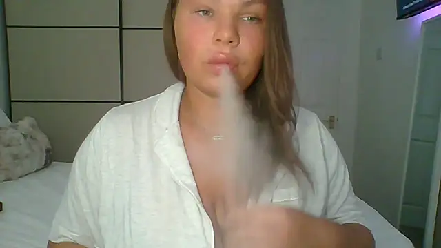 Snapshot of GEMMARMALADE chatting on June 7, 2026, 7:46 am GEMMARMALADE online show from June 7, 2026, 7:46 am