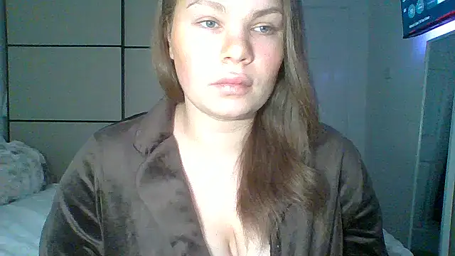 Snapshot of GEMMARMALADE chatting on May 8, 2026, 7:01 am GEMMARMALADE online show from May 8, 2026, 7:01 am