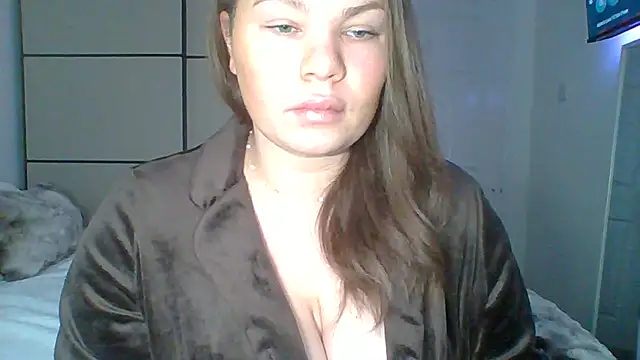 Snapshot of GEMMARMALADE chatting on May 3, 2026, 7:35 am GEMMARMALADE online show from May 3, 2026, 7:35 am