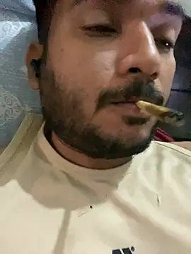 reyansh20134 online show from February 8, 2026, 5:32 pm