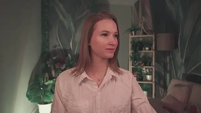 Snapshot of Megan_Rodgers chatting on February 20, 2026, 5:37 pm Megan Rodgers online show from February 20, 2026, 5:37 pm