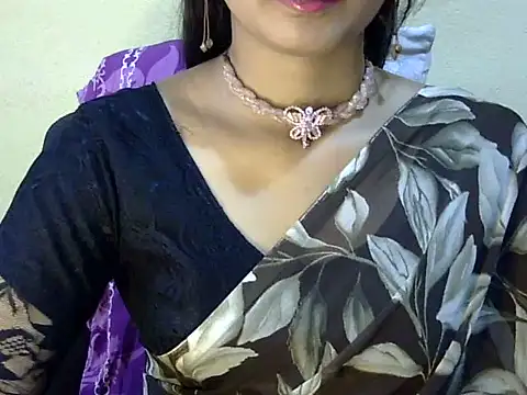 Snapshot of Shab_M chatting on June 29, 2026, 6:53 am Shab M online show from June 29, 2026, 6:53 am