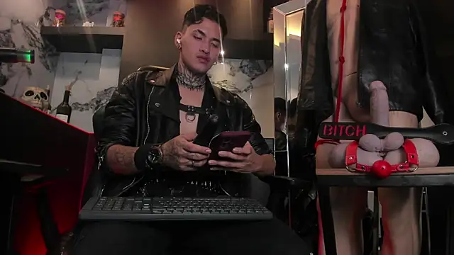 AlecBanne online show from April 1, 2026, 10:50 pm