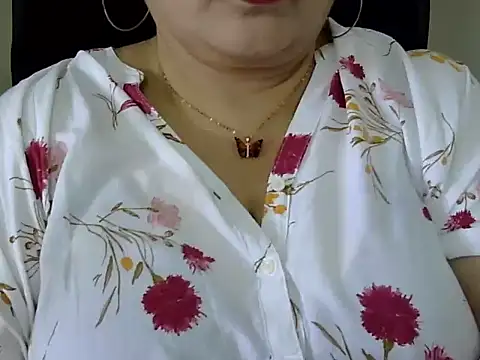 Snapshot of Soniya_Sha chatting on June 3, 2026, 7:31 am Soniya Sha online show from June 3, 2026, 7:31 am