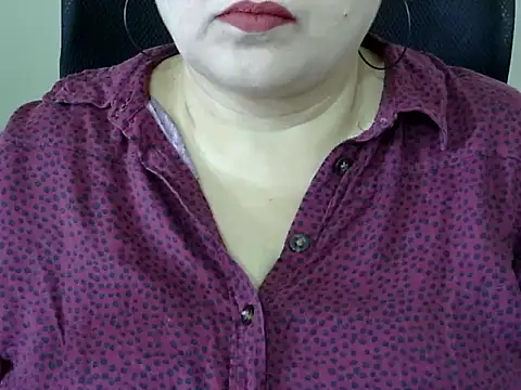 Snapshot of Soniya_Sha chatting on May 16, 2026, 8:24 am Soniya Sha online show from May 16, 2026, 8:24 am