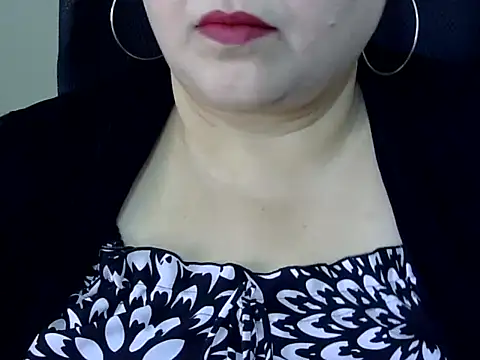 Snapshot of Soniya_Sha chatting on May 25, 2026, 6:45 am Soniya Sha online show from May 25, 2026, 6:45 am