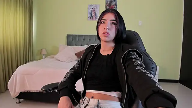 Celeste Rous   online show from April 10, 2026, 12:34 pm