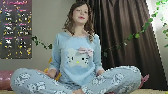 Lace Thrill online show from February 17, 2026, 7:55 pm