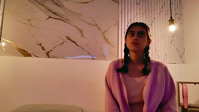 Snapshot of NatyAndAlex chatting on January 11, 2026, 1:40 pm NatyAndAlex online show from January 11, 2026, 1:40 pm