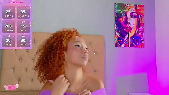 EmmaLawrence  online show from March 19, 2026, 9:20 am