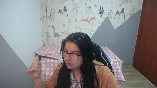 eva smit t online show from December 19, 2025, 2:48 am