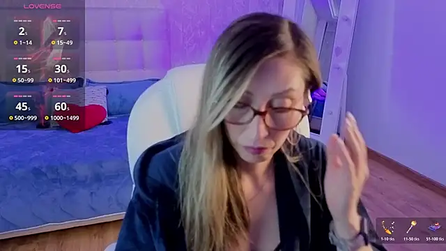 Scarlett 079 online show from June 3, 2026, 11:44 am