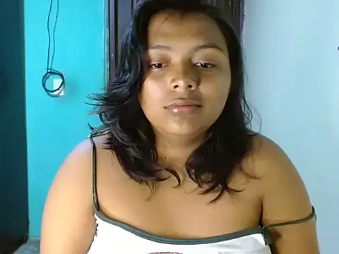 Snapshot of caro_lil chatting on March 25, 2026, 3:06 am caro lil online show from March 25, 2026, 3:06 am