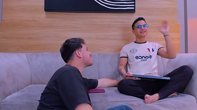 big  friends online show from January 10, 2026, 2:12 pm