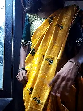 Snapshot of Marathi_amruta1 chatting on June 23, 2026, 10:13 am Marathi amruta1 online show from June 23, 2026, 10:13 am