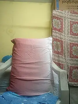 Preeti345 online show from January 11, 2026, 9:05 am