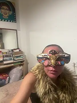  DaLiDa  online show from December 16, 2025, 11:58 am