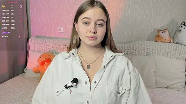 BlossomGaze online show from December 19, 2025, 2:26 am