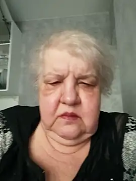 Snapshot of HapinessLovee chatting on February 23, 2026, 9:21 am HapinessLovee online show from February 23, 2026, 9:21 am