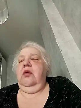 HapinessLovee online show from March 22, 2026, 7:21 am