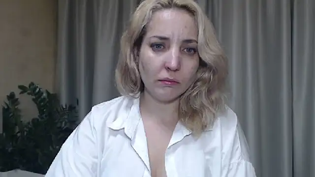 sweetpussy online show from September 24, 2025, 2:34 pm