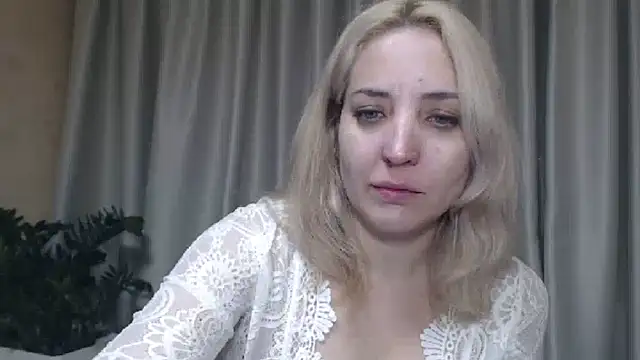 sweetpussy online show from September 15, 2025, 4:51 pm