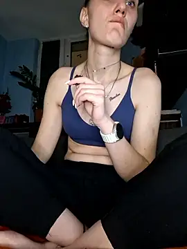 Snapshot of Er_yes_ass chatting on January 13, 2026, 9:41 pm Er yes ass online show from January 13, 2026, 9:41 pm