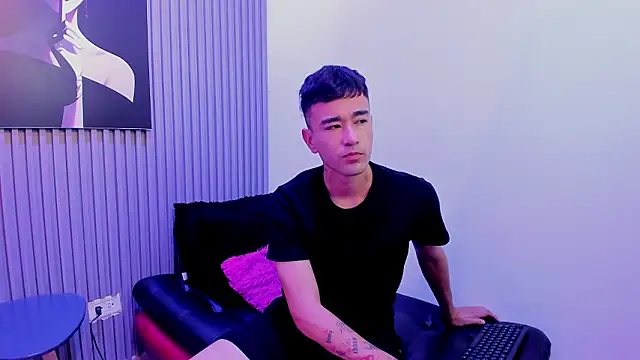 Snapshot of KathyAiden chatting on January 16, 2026, 1:15 pm KathyAiden online show from January 16, 2026, 1:15 pm