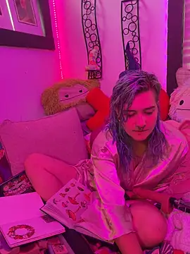 rosiebuddy online show from February 10, 2026, 6:51 pm