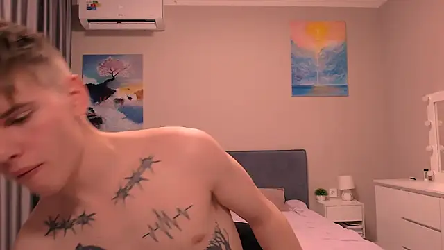 Fredd Xanders online show from December 18, 2025, 4:55 pm