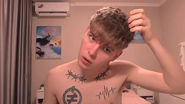 Fredd Xanders online show from December 16, 2025, 6:56 pm