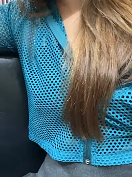 -Moon-20 online show from January 13, 2026, 9:35 am