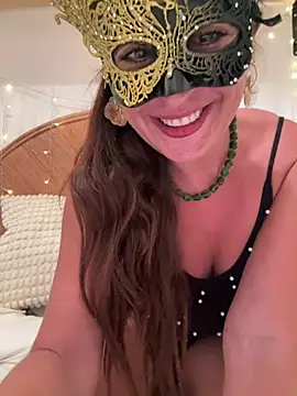 Snapshot of Deborahoff chatting on May 26, 2026, 2:09 am Deborahoff online show from May 26, 2026, 2:09 am