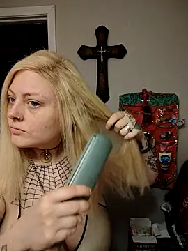 SpiderRose online show from February 26, 2026, 3:34 pm