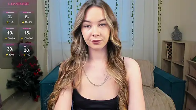 LunaCurly  online show from January 6, 2026, 11:25 am