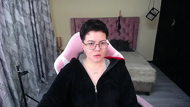 geminis xxx online show from April 24, 2026, 3:41 am