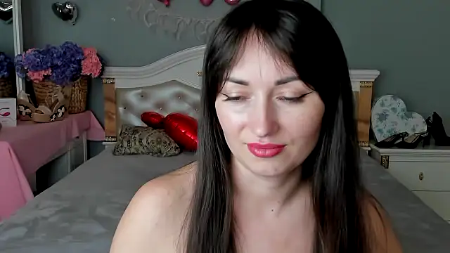 Snapshot of RosiAlina chatting on February 16, 2026, 10:14 am RosiAlina online show from February 16, 2026, 10:14 am