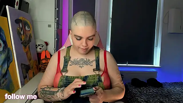 enigmastella online show from January 15, 2026, 11:02 am