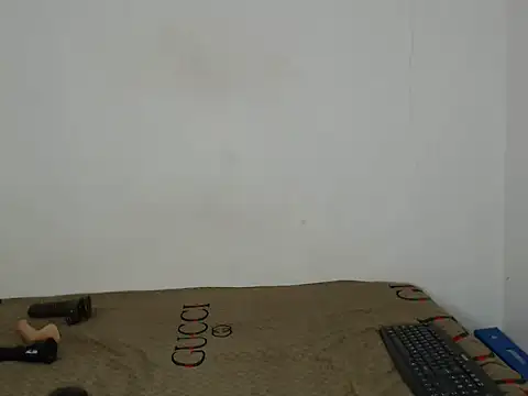 Snapshot of Belle2556 chatting on February 3, 2026, 2:11 pm Belle2556 online show from February 3, 2026, 2:11 pm