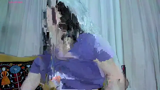 Snapshot of carly_grasso chatting on June 4, 2026, 10:14 pm carly grasso online show from June 4, 2026, 10:14 pm