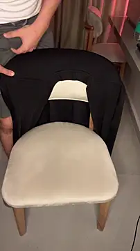 2HARDKURT online show from December 5, 2025, 6:28 pm