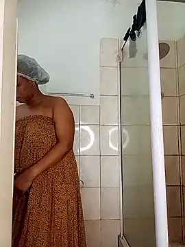   JuicyAss  online show from January 10, 2026, 11:27 am