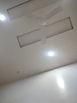 johny044 online show from February 11, 2026, 10:20 pm