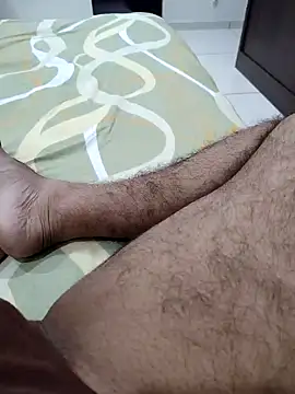 johny044 online show from April 2, 2026, 12:01 pm
