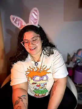 VanesssaMilf  online show from April 4, 2026, 6:42 am