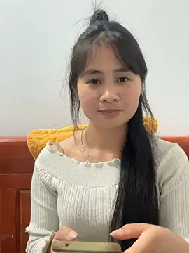 Him MountainGirl online show from March 22, 2026, 1:23 pm