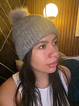 ValentinaEliot online show from April 1, 2026, 12:39 pm