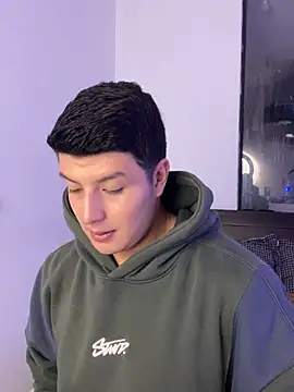 Goldenknight33 online show from March 30, 2026, 12:39 pm