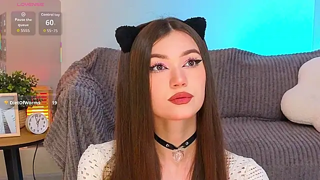 Snapshot of oliviaah_ chatting on January 10, 2026, 3:18 pm oliviaah online show from January 10, 2026, 3:18 pm