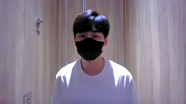 kimze7 online show from March 2, 2026, 6:36 am